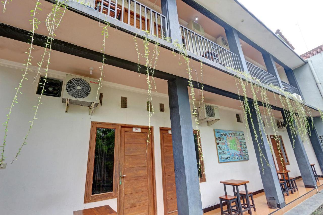Hotel Wisma Ck Kebumen Exterior photo